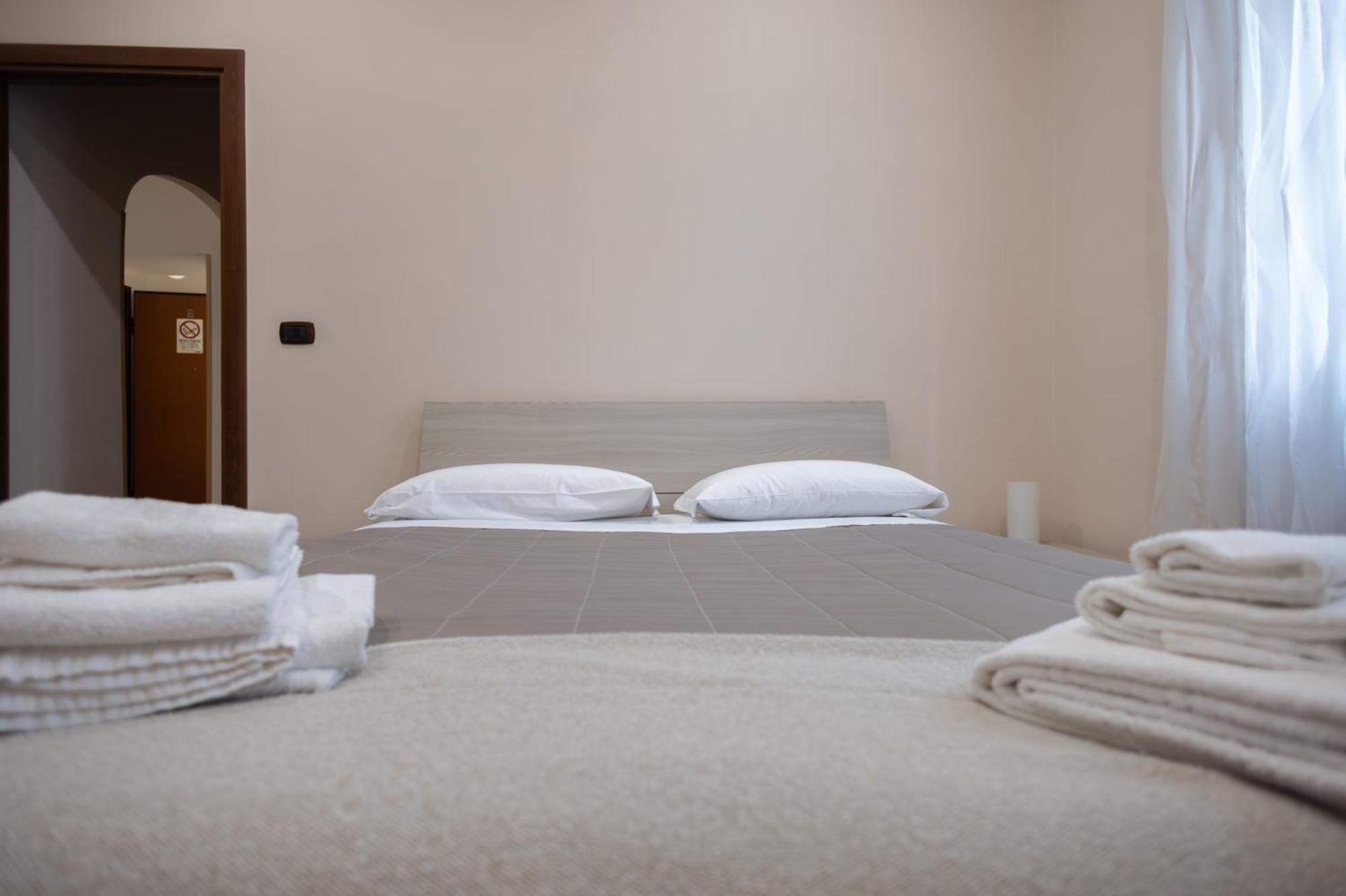 Casa Vacanze Alla Maison Fiumicino Eksteriør billede